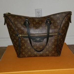 Louis Vuitton Tournlle MM